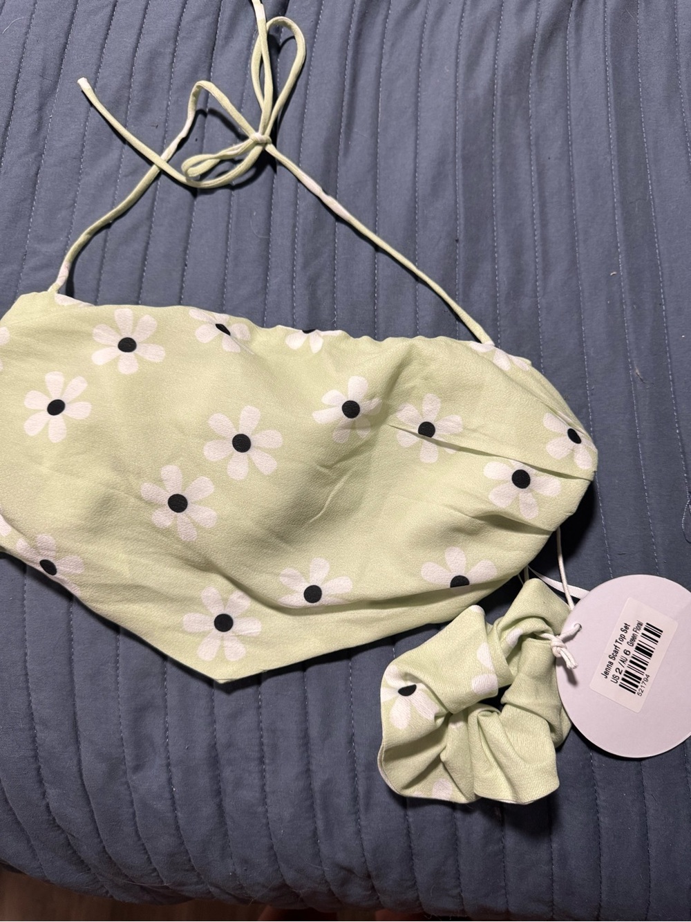 Green Daisy Bandeau Top with Matching Scrunchie